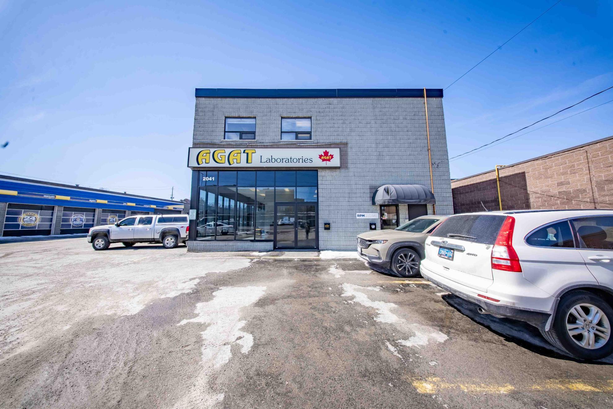 2041 Long Lake Rd, Sudbury, ON for lease Primary Photo- Image 1 of 31