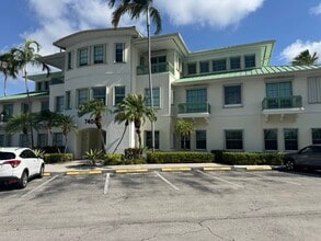 7400 SW 50th Ter, Miami, FL à louer Photo intérieure- Image 1 de 2