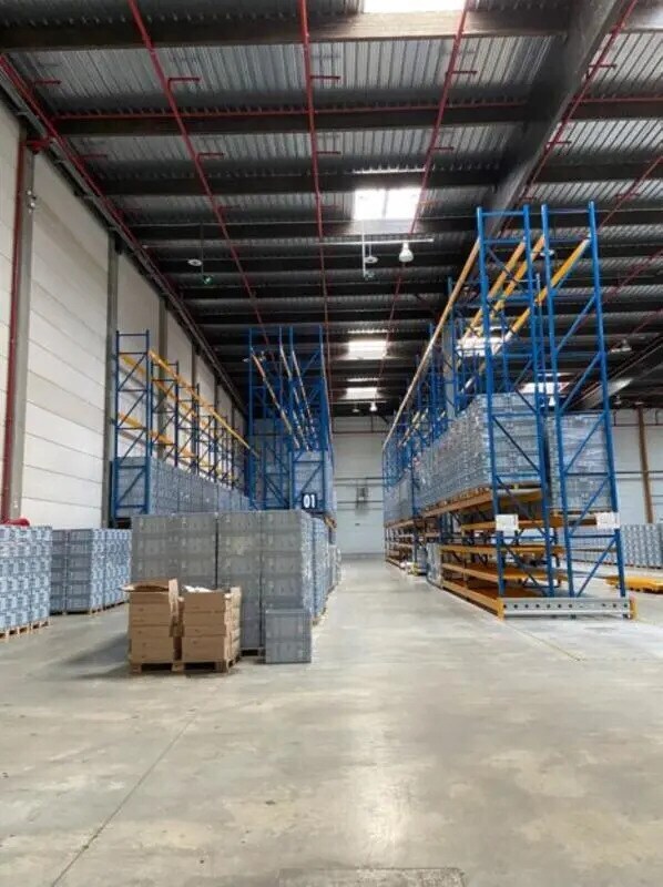 Industrial in Genas for lease Interior Photo- Image 1 of 3