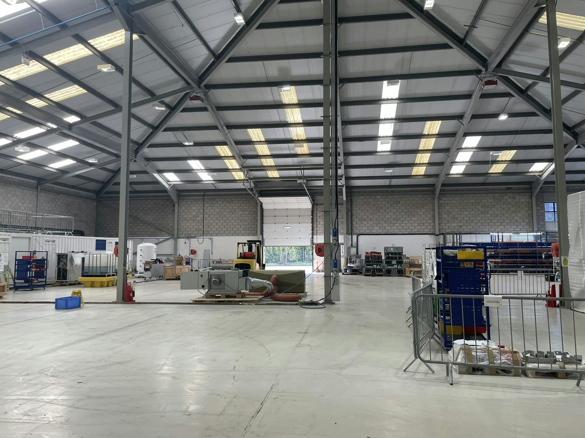 18 Barrs Fold Rd, Bolton for lease Interior Photo- Image 1 of 1