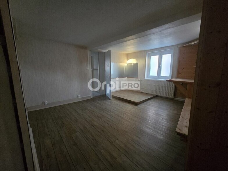 Flex in Lille for sale - Building Photo - Image 3 of 7