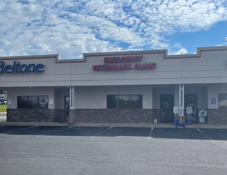 1950 Deyerle Ave, Harrisonburg, VA for lease - Building Photo - Image 2 of 8