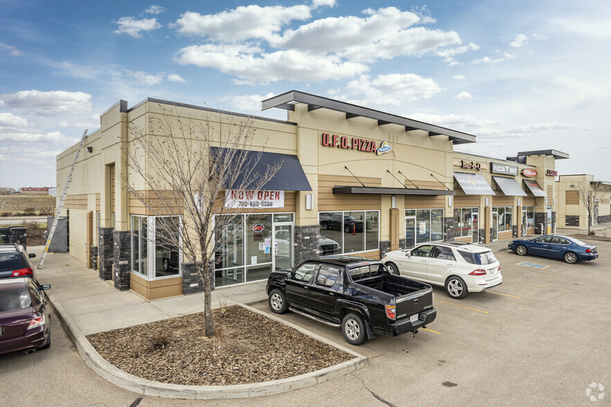 320-220 Lakeland Dr, Sherwood Park, AB for sale - Building Photo - Image 1 of 1