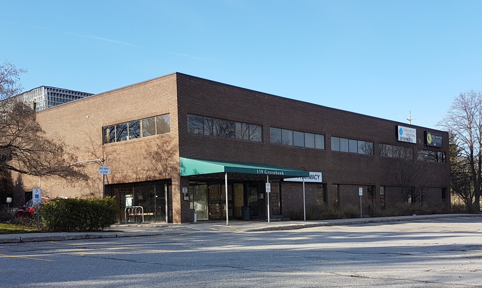 139 Greenbank Rd, Ottawa, ON à vendre Photo du bâtiment- Image 1 de 1