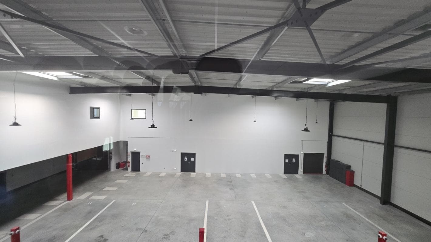 Flex in Signes for sale Building Photo- Image 1 of 11