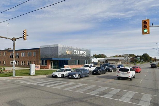 658 Erie St, Stratford, ON for sale - Building Photo - Image 1 of 1