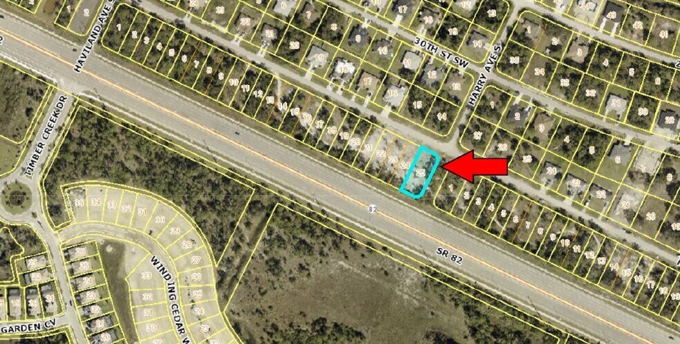 962-1006 Meadow Rd, Lehigh Acres, FL à vendre - Photo du bâtiment - Image 1 de 4