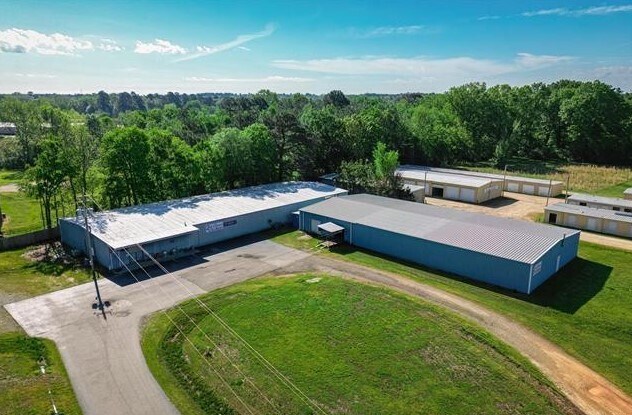 2407 S Main St, Hope, AR à vendre Photo principale- Image 1 de 22