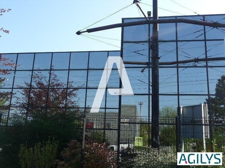 3 Rue De La Croix Martre, Palaiseau for lease - Building Photo - Image 1 of 3