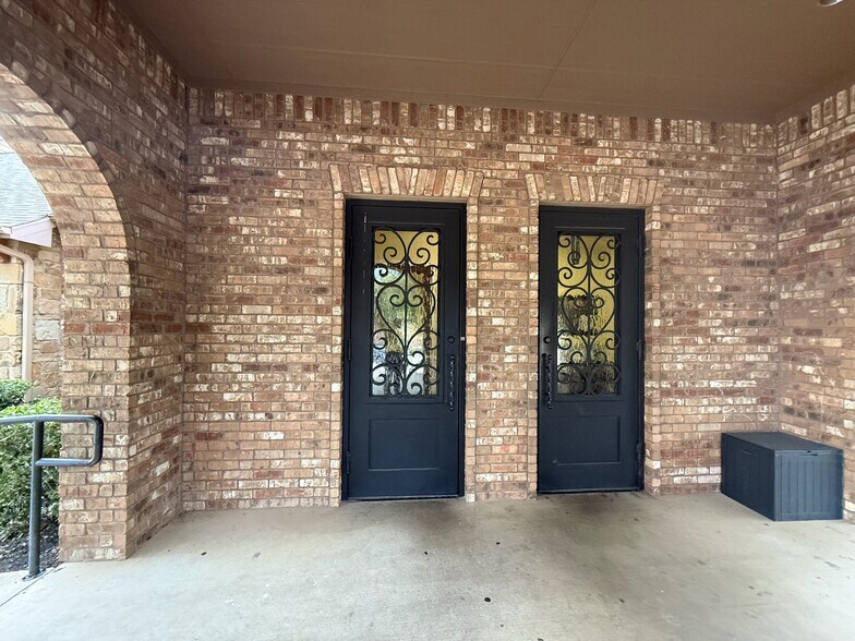 915 Trophy Club Dr, Trophy Club, TX à vendre - Photo du bâtiment - Image 2 de 21