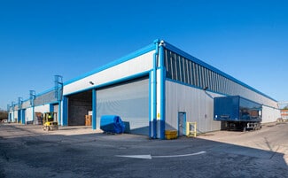 Plus de détails pour Stafford Rd, Wolverhampton - Industriel à louer