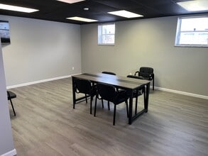 3494 S Hamilton Rd, Columbus, OH for lease Interior Photo- Image 1 of 18