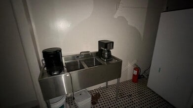 1711 Zerega Ave, Bronx, NY for lease Interior Photo- Image 1 of 4