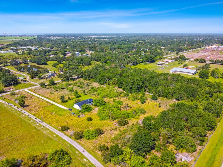 5808 Bishop Rd, Wimauma, FL for sale - Building Photo - Image 3 of 6