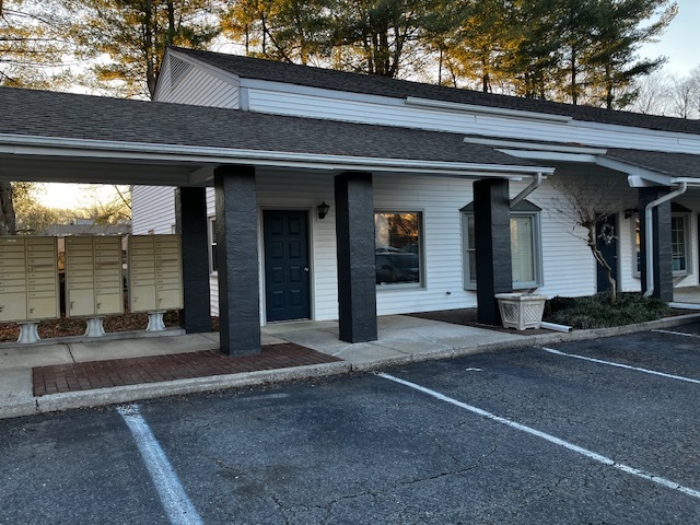 100 Northgate Park Dr, Winston-Salem, NC for lease Building Photo- Image 1 of 4