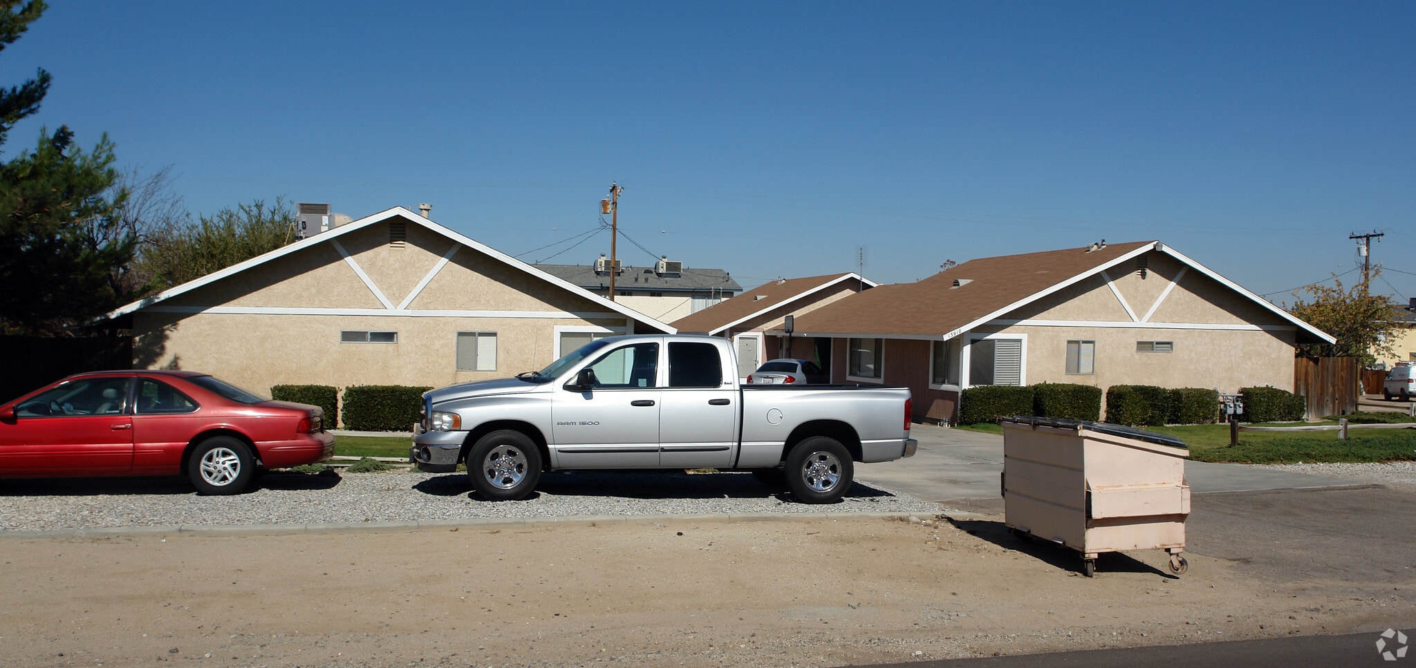 13910 Spruce St, Hesperia, CA for sale Primary Photo- Image 1 of 3