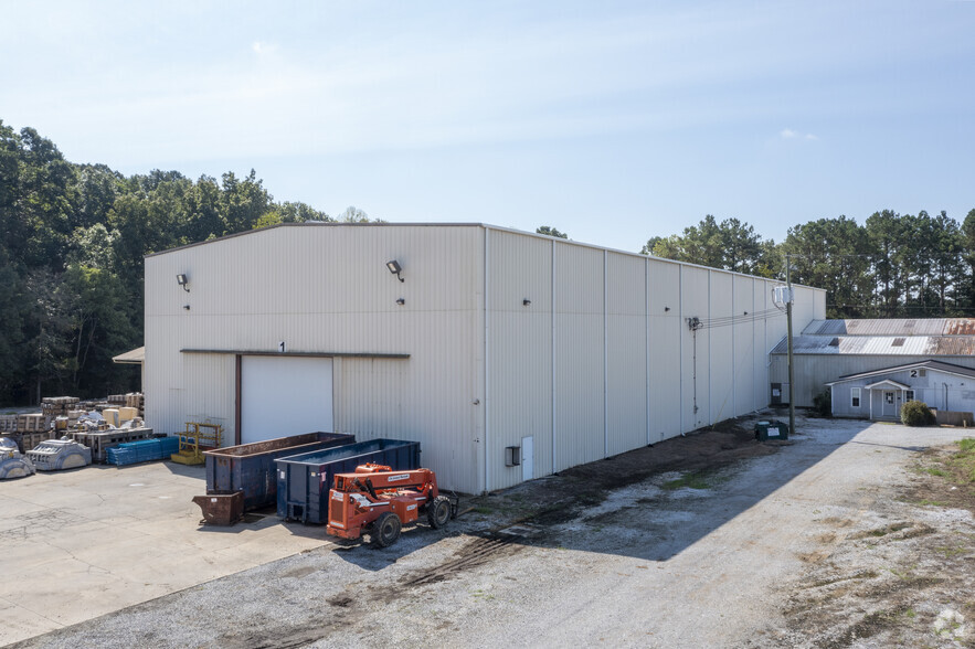 144 Thomas Ln, Pell City, AL for lease - Building Photo - Image 2 of 10