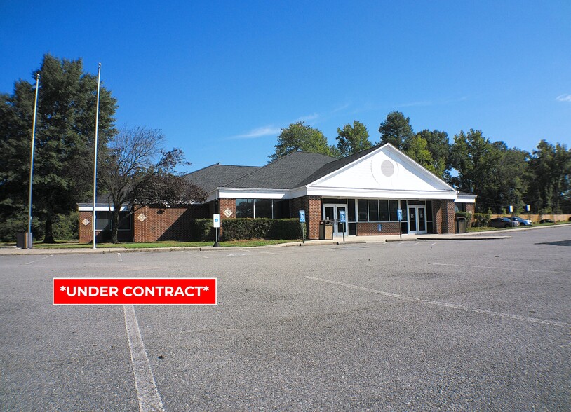 9015 Brook Rd, Glen Allen, VA for lease - Building Photo - Image 1 of 9