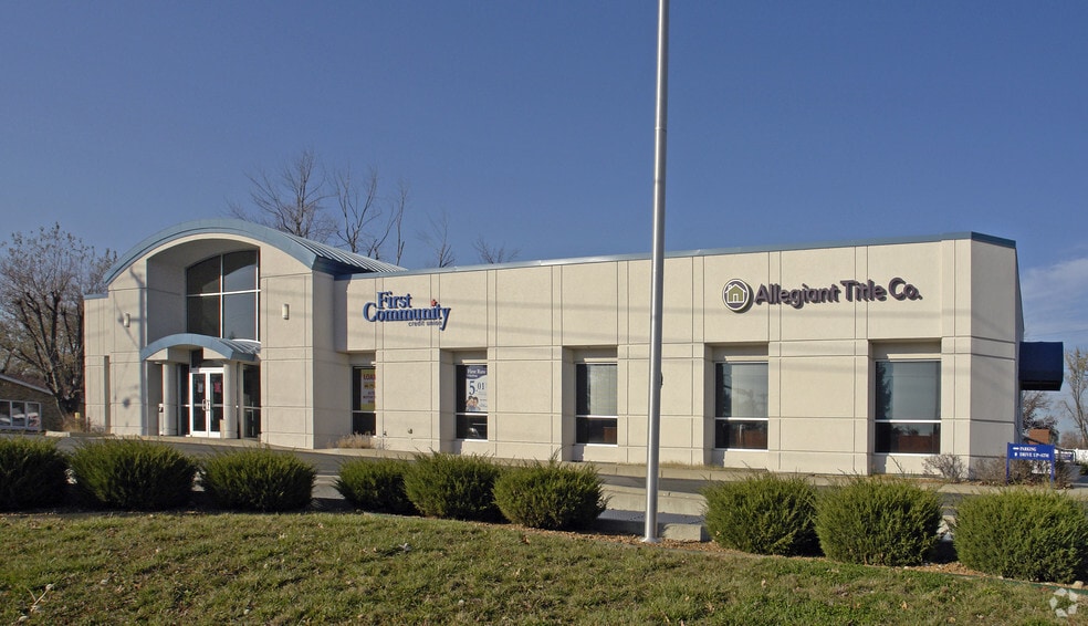 801 Lincoln Hwy, Fairview Heights, IL for lease - Building Photo - Image 3 of 15