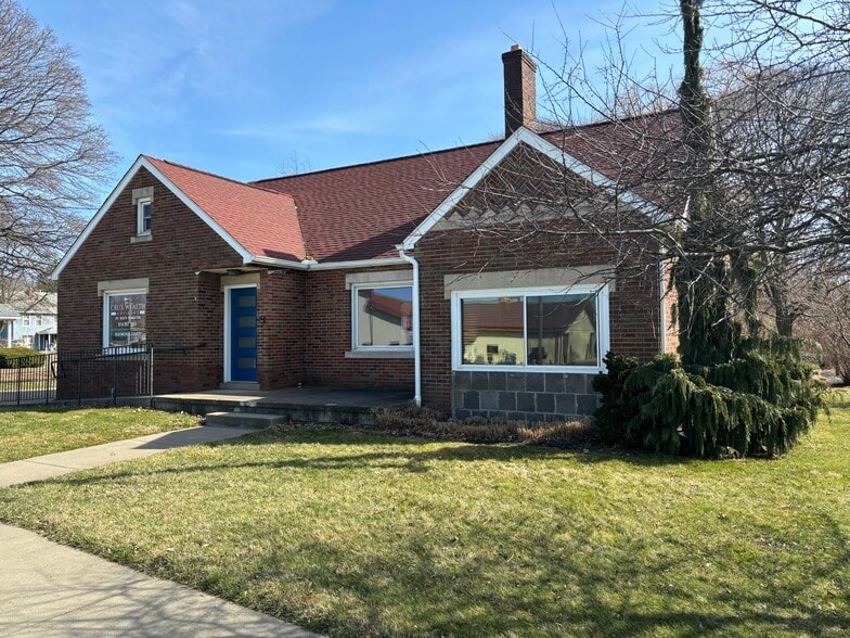 5083 Buffalo Rd, Erie, PA for sale - Building Photo - Image 1 of 9