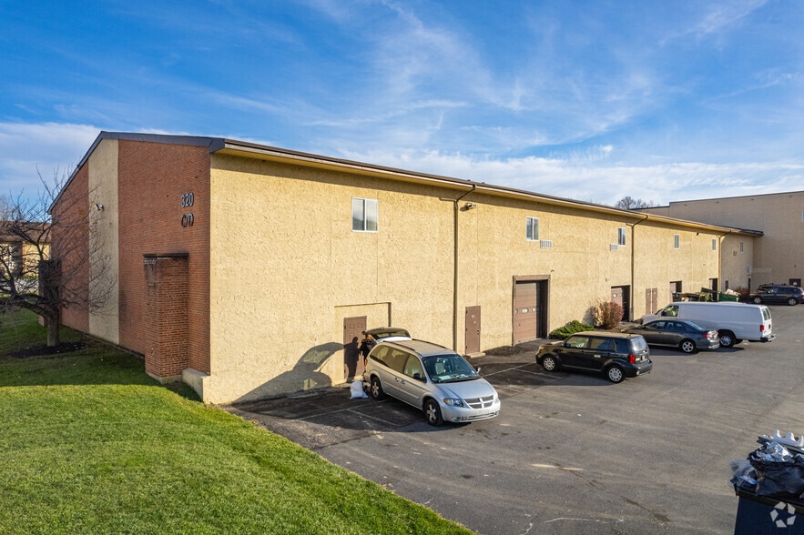 300 Cornell Dr, Wilmington, DE for lease - Building Photo - Image 1 of 7