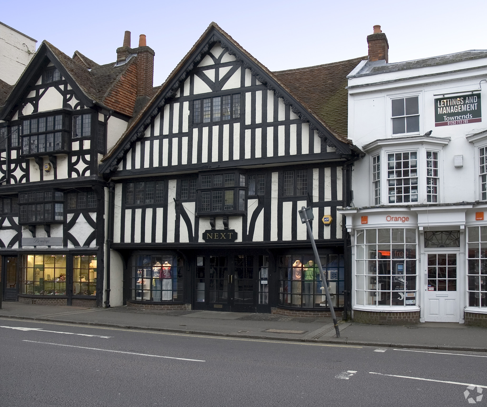 41-42 The Borough, Farnham for sale Primary Photo- Image 1 of 1