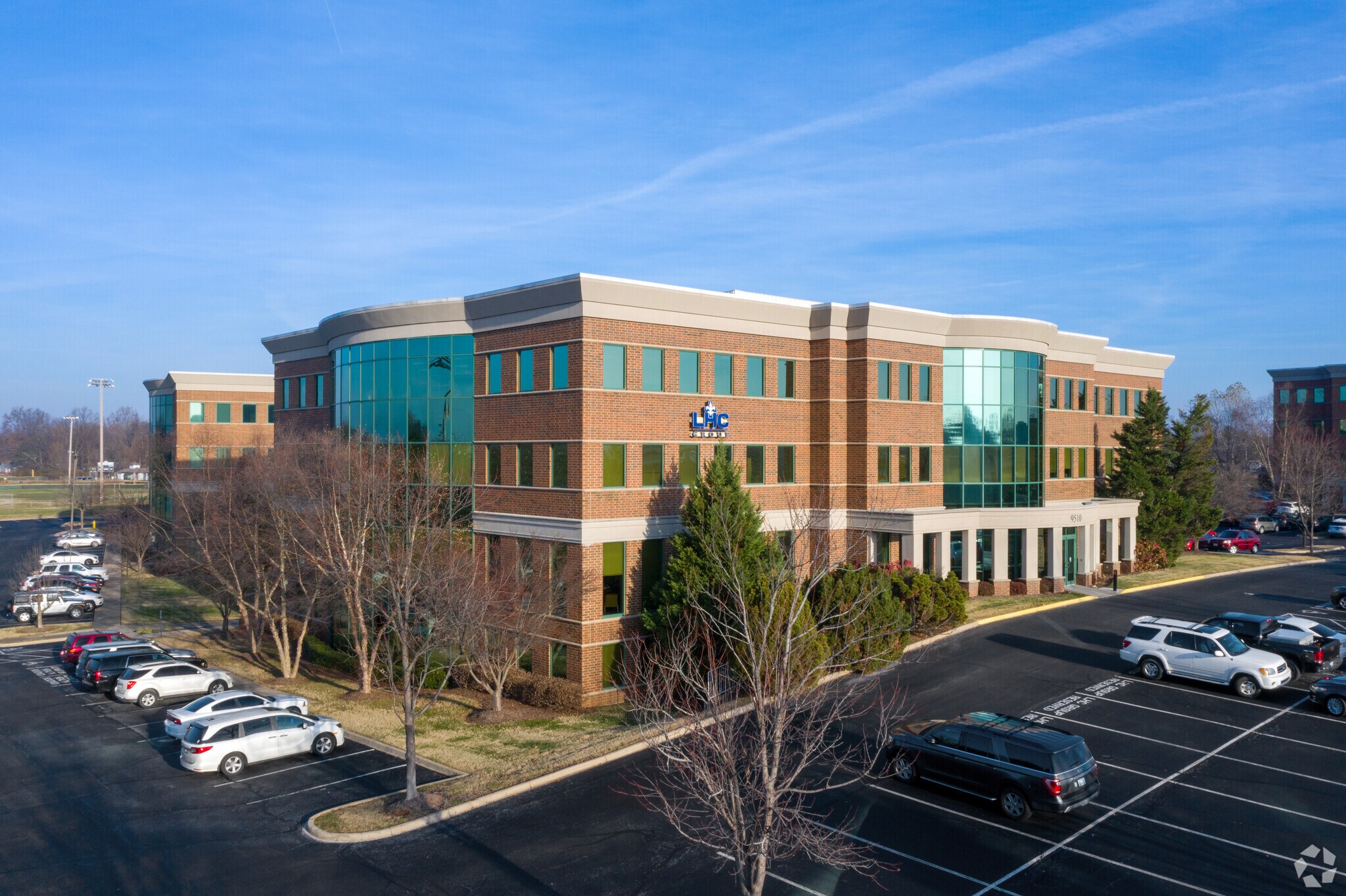 9510 Ormsby Station Rd, Louisville, KY for lease Building Photo- Image 1 of 8