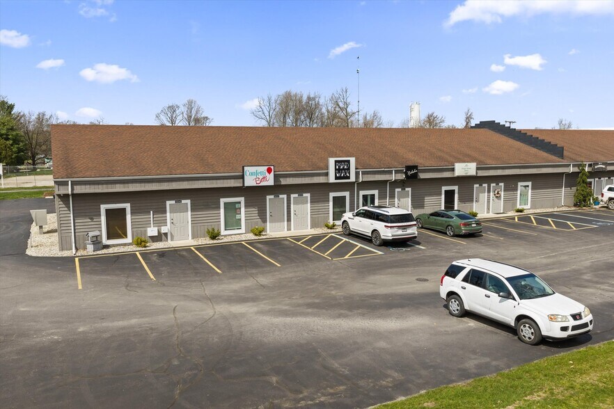 51529-51541 Bittersweet Rd, Granger, IN à vendre - Aérien - Image 2 de 18