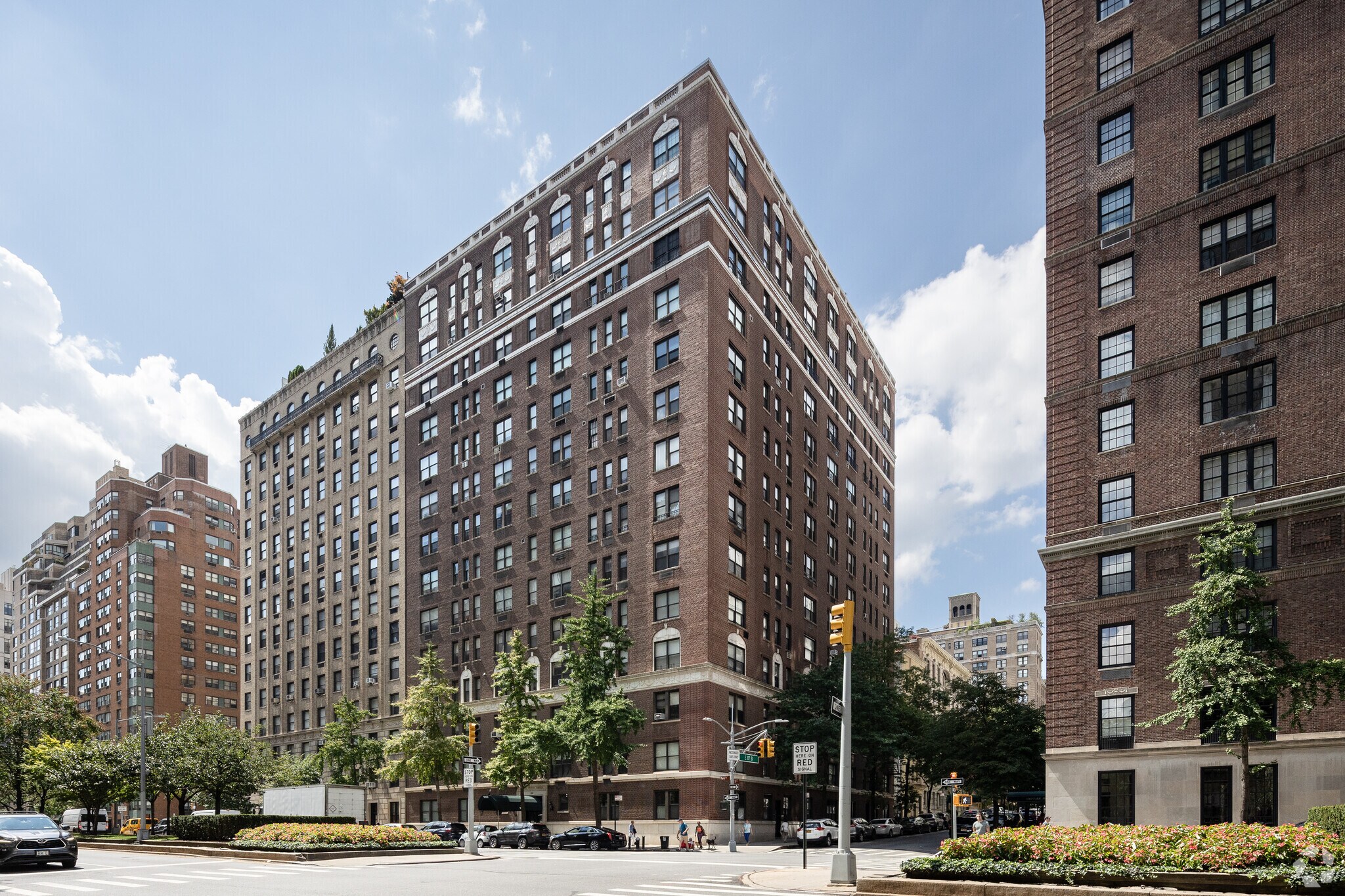 1050 Park Ave, New York, NY à vendre Photo principale- Image 1 de 6