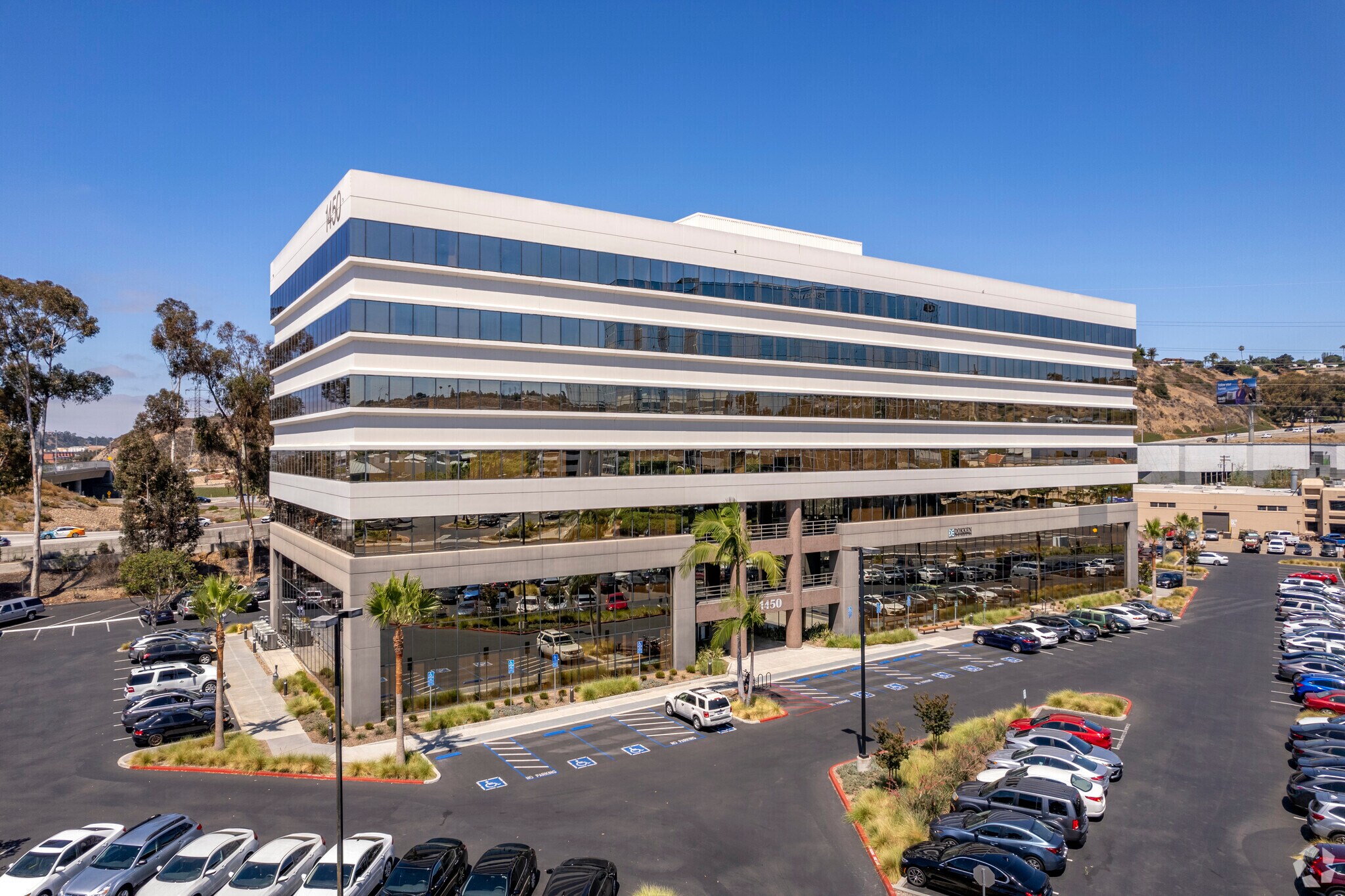 1450 Frazee Rd, San Diego, CA à louer Photo du bâtiment- Image 1 de 4