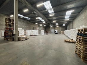 Flex in Goussainville for lease Interior Photo- Image 2 of 7