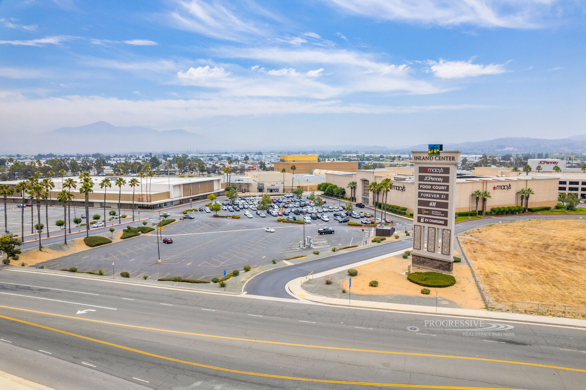 100 Inland Ctr, San Bernardino, CA for lease Primary Photo- Image 1 of 20
