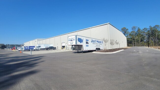 Plus de détails pour 2100 Enterprise Dr NE, Leland, NC - Industriel à louer