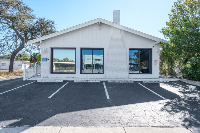 Plus de détails pour 3848 Central Ave, Saint Petersburg, FL - Bureau à louer
