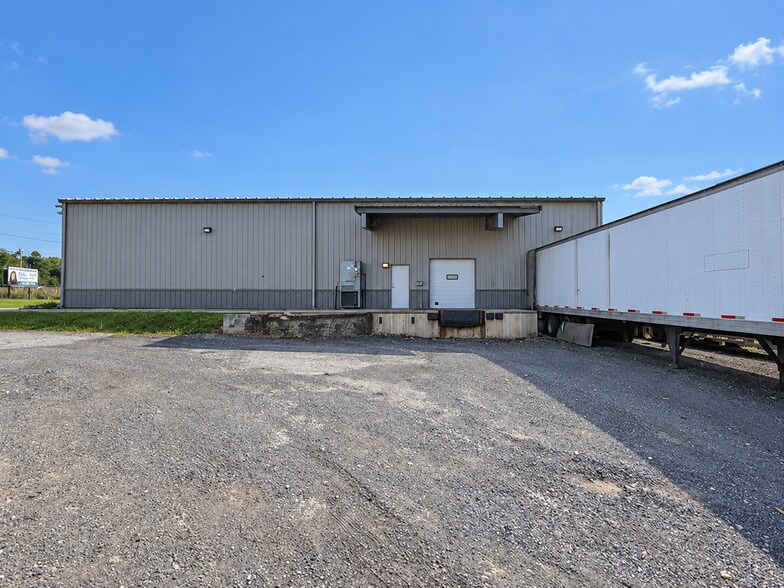 17 Boulevard, Queensbury, NY for lease - Building Photo - Image 2 of 4