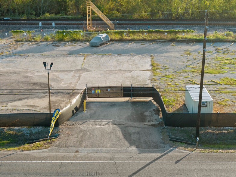 18501 Highway 6, Alvin, TX à louer - Photo du bâtiment - Image 3 de 6