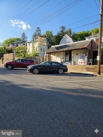 232 Carsonia Ave, Reading, PA for lease Primary Photo- Image 1 of 9