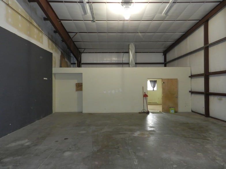 1429 Highway 50, Delta, CO for lease - Interior Photo - Image 3 of 27