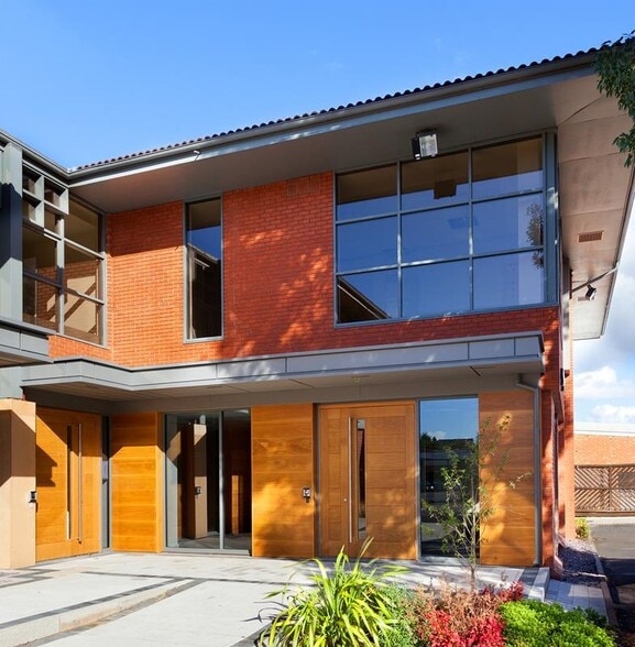 Gardner Rd, Maidenhead à louer - Photo du bâtiment - Image 2 de 2