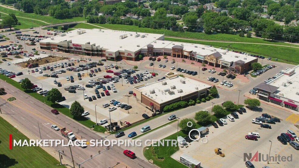 2945 Hamilton Blvd, Sioux City, IA for lease - Commercial Listing Video - Image 2 of 2