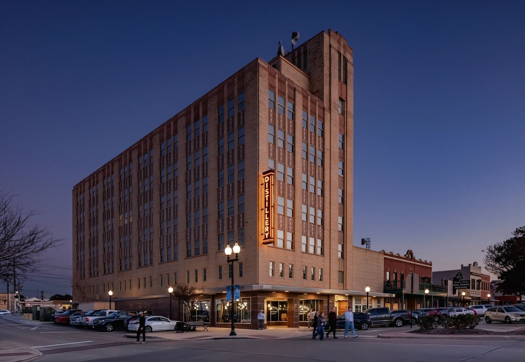 219 N Main St, Bryan, TX à louer Photo principale- Image 1 de 58