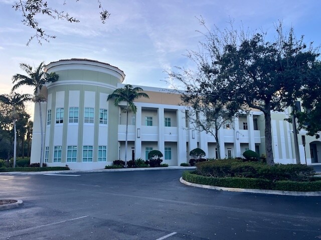 4755 Technology Way, Boca Raton, FL à louer - Photo du bâtiment - Image 2 de 24