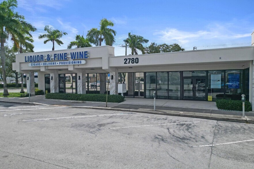 2780 E Oakland Park Blvd, Fort Lauderdale, FL à vendre - Photo du bâtiment - Image 2 de 18