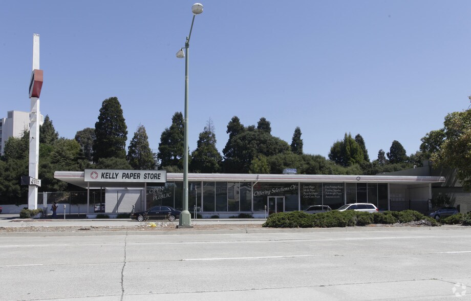 296 27th St, Oakland, CA à louer - Photo du bâtiment - Image 2 de 5