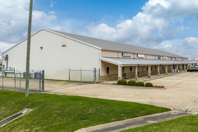 Plus de détails pour 16333 Mueschke Rd, Cypress, TX - Industriel à louer