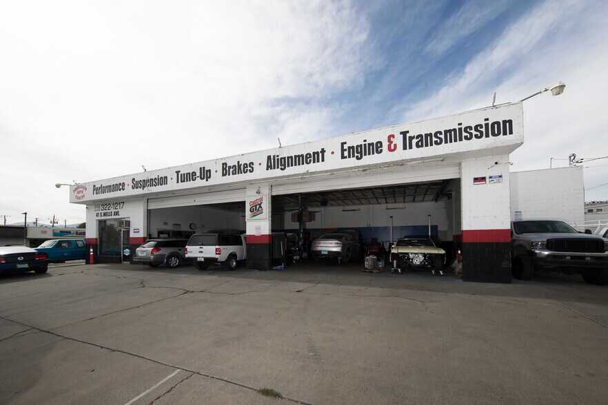 41 S Wells Ave, Reno, NV à vendre - Photo du bâtiment - Image 2 de 6