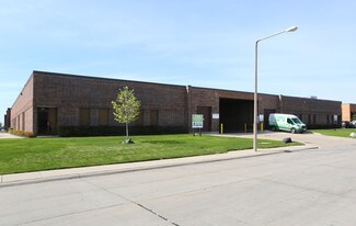 Plus de détails pour 3131-3141 MacArthur Blvd, Northbrook, IL - Industriel à louer