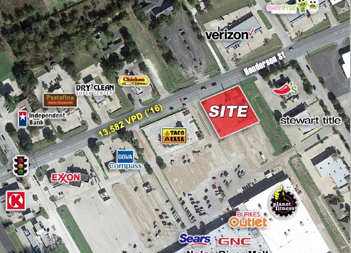 Nolan River Mall Outlot, Cleburne, TX for lease - Primary Photo - Image 1 of 3