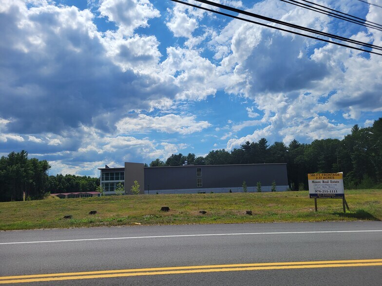 324 Middlesex Rd, Tyngsborough, MA à vendre - Autre - Image 2 de 7