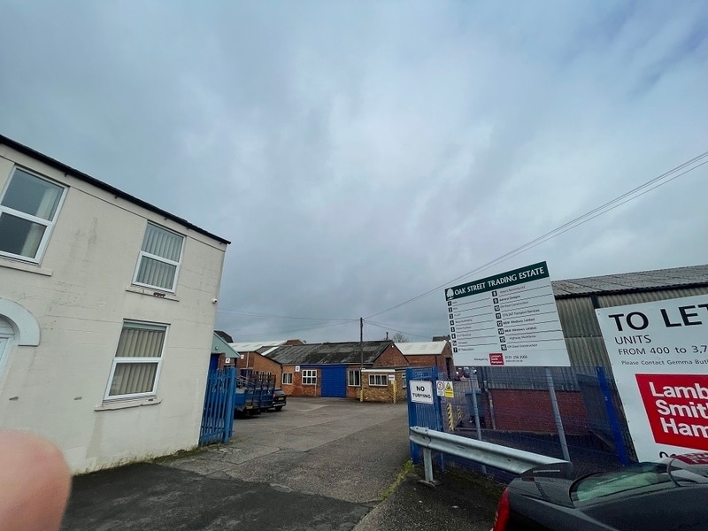 Oak St, Brierley Hill for lease Building Photo- Image 1 of 6
